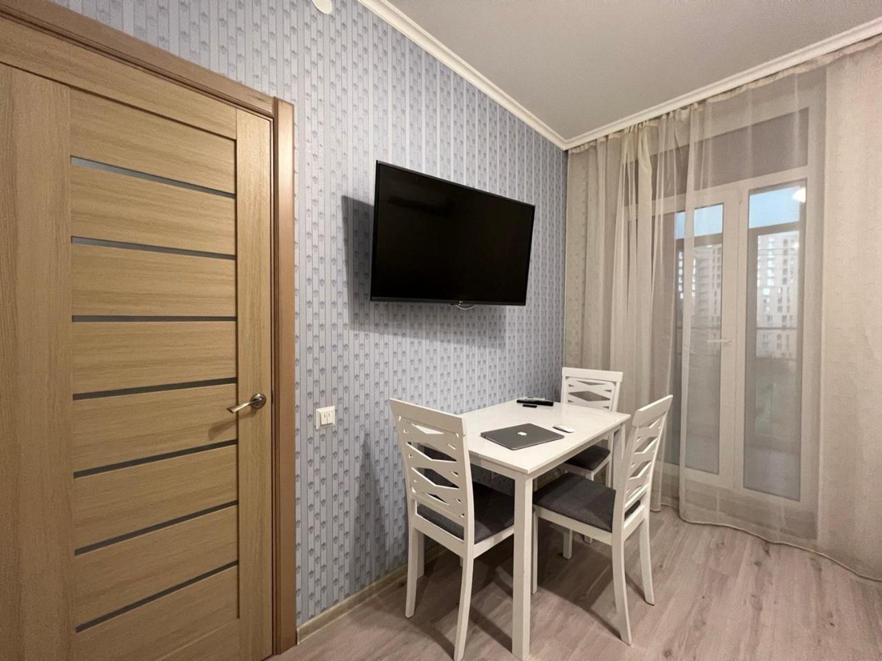 Comfort Town Kiev Esterno foto