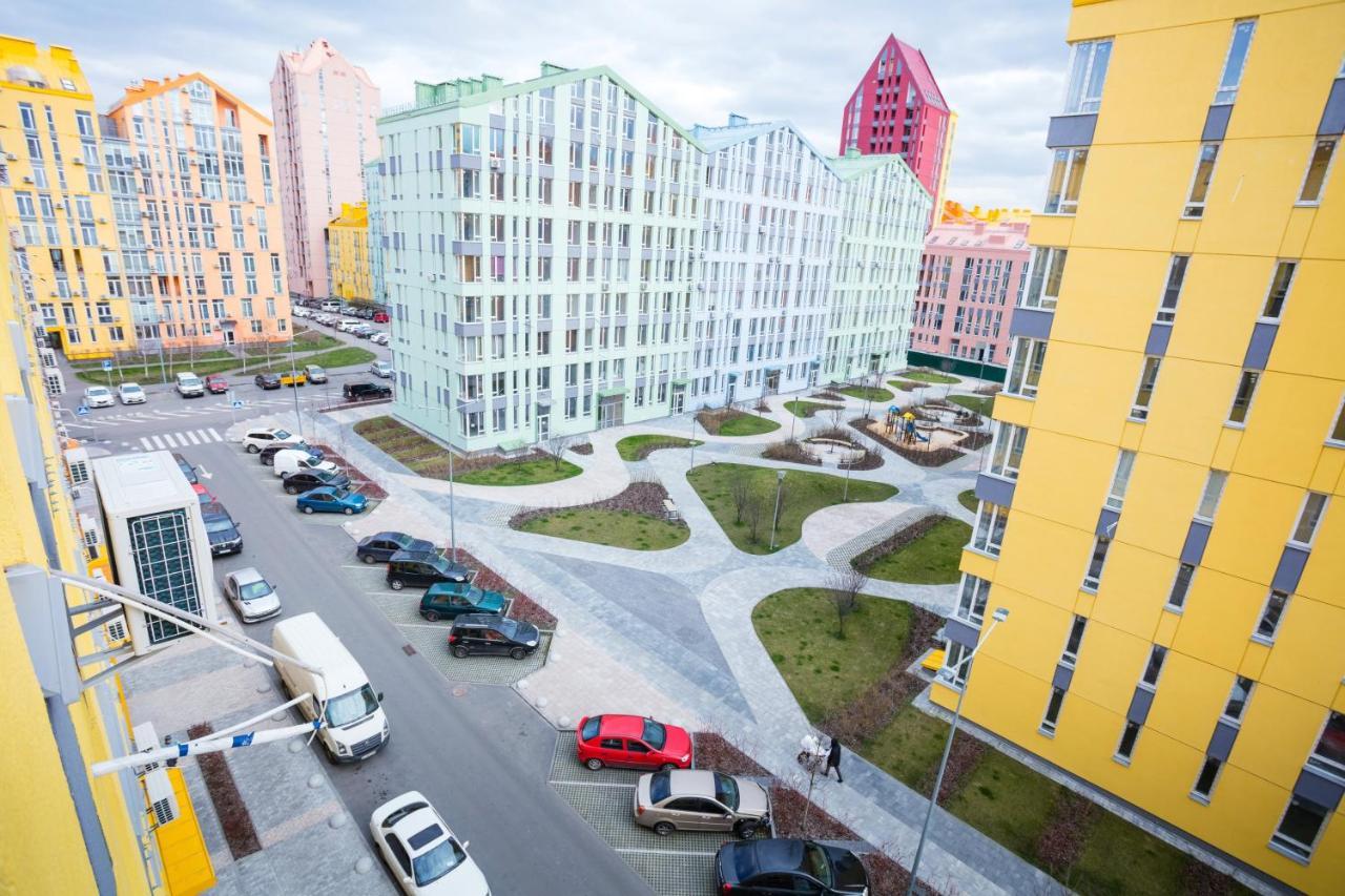 Comfort Town Kiev Esterno foto
